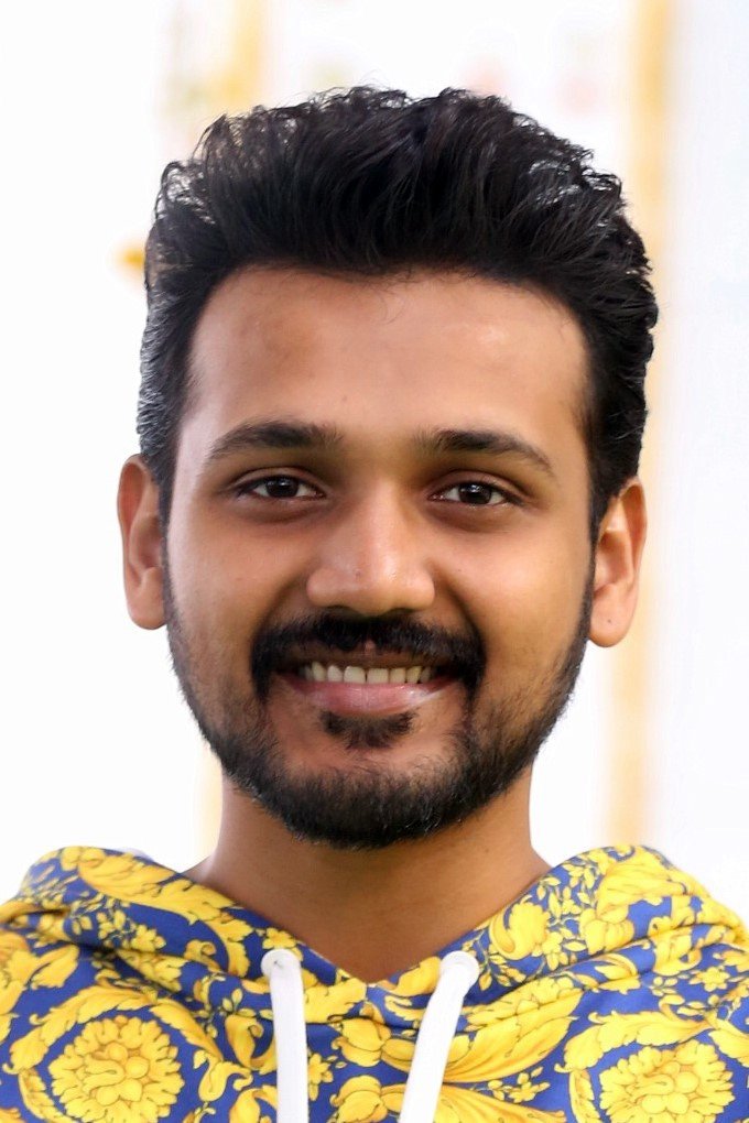 Фото  (Bellamkonda Ganesh)