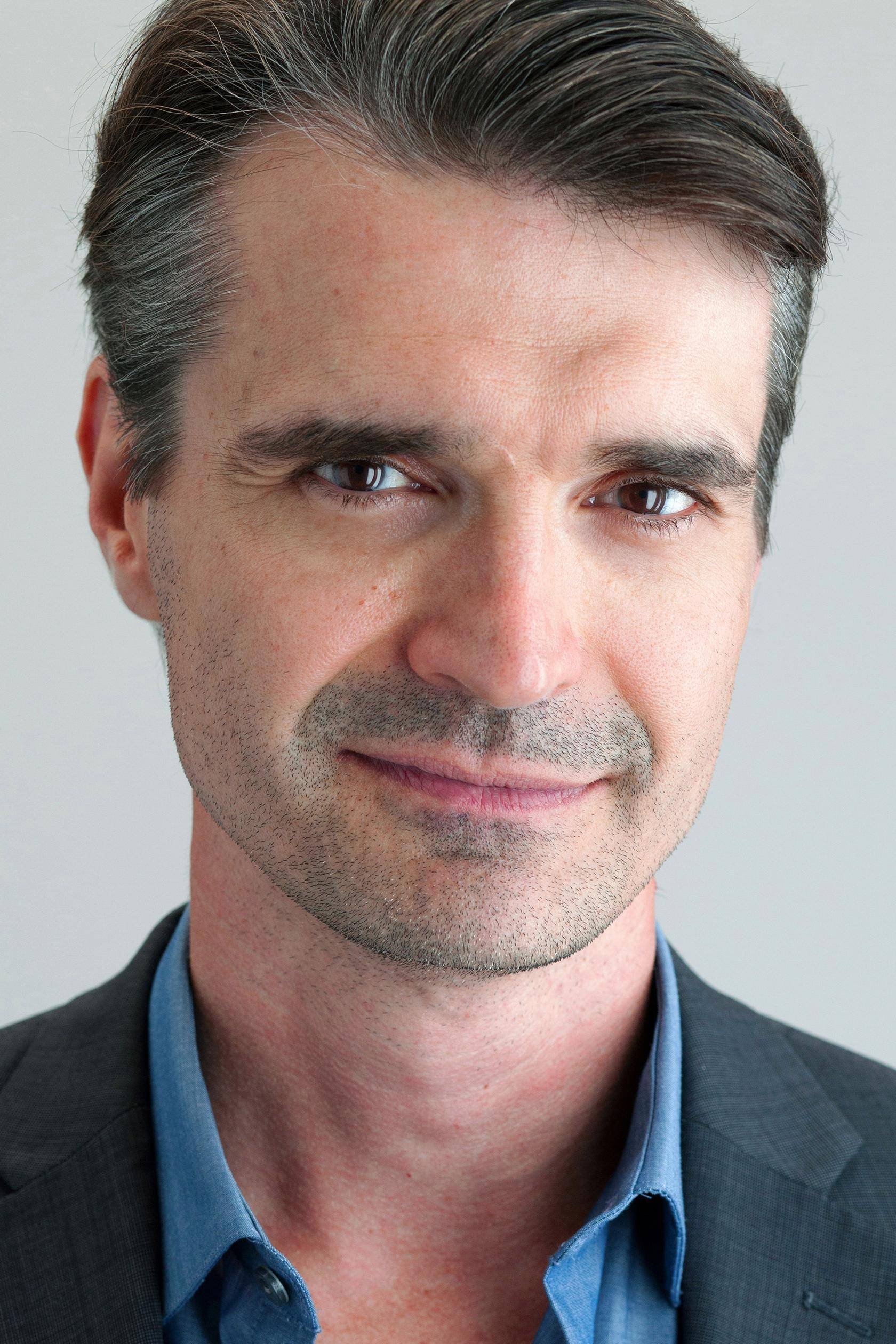 Фото  (Matthew Floyd Miller)