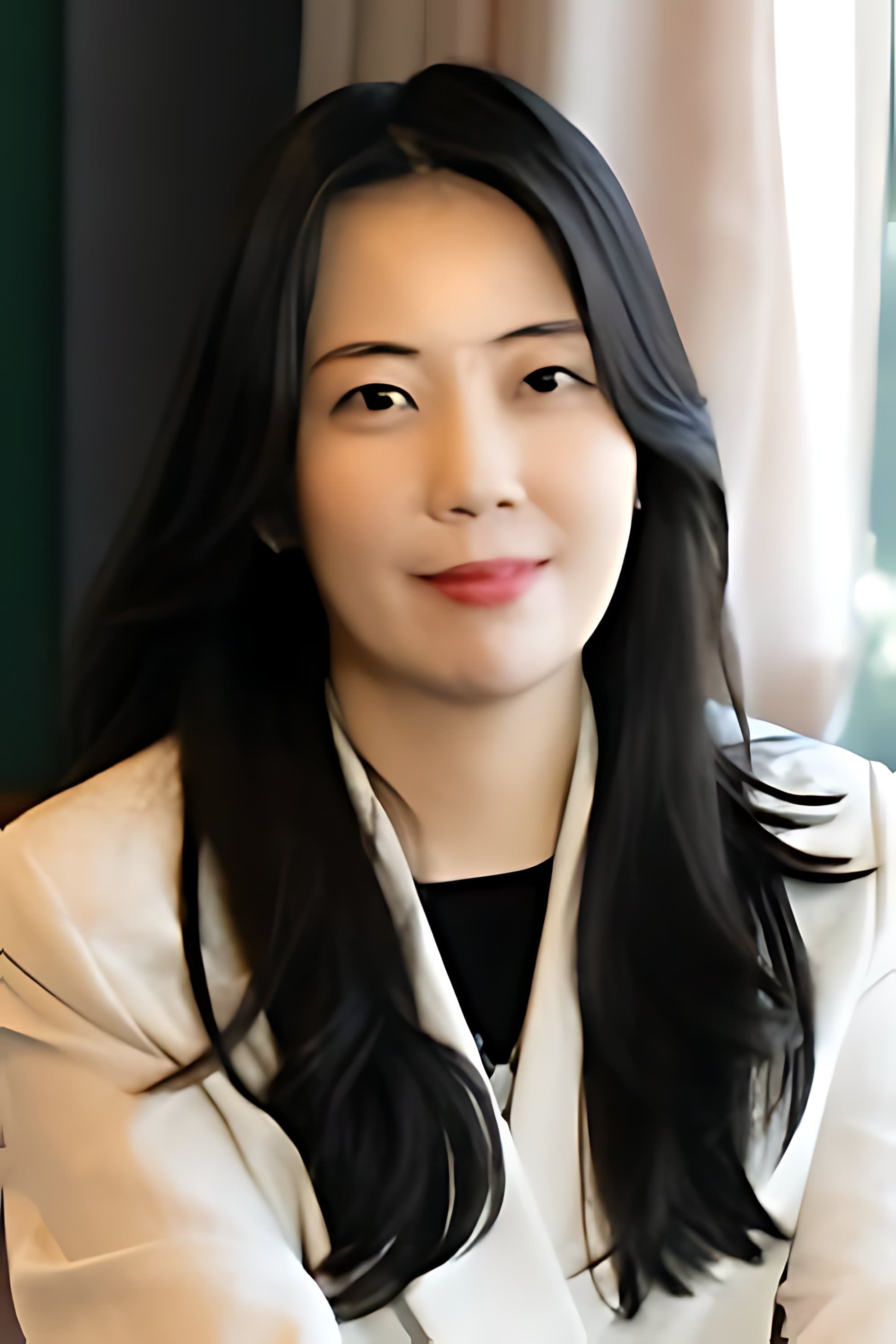 Фото  (Lee Si-eun)