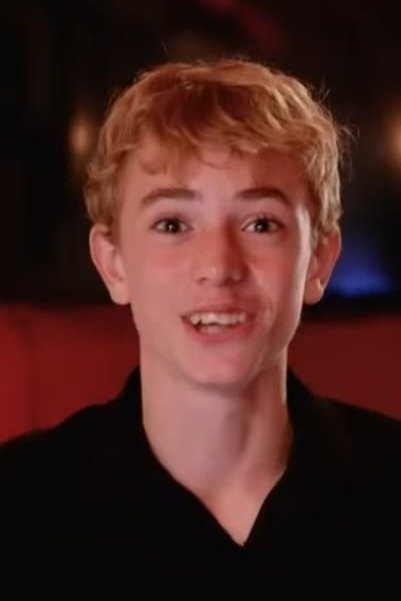 Фото  (Oliver Higton)