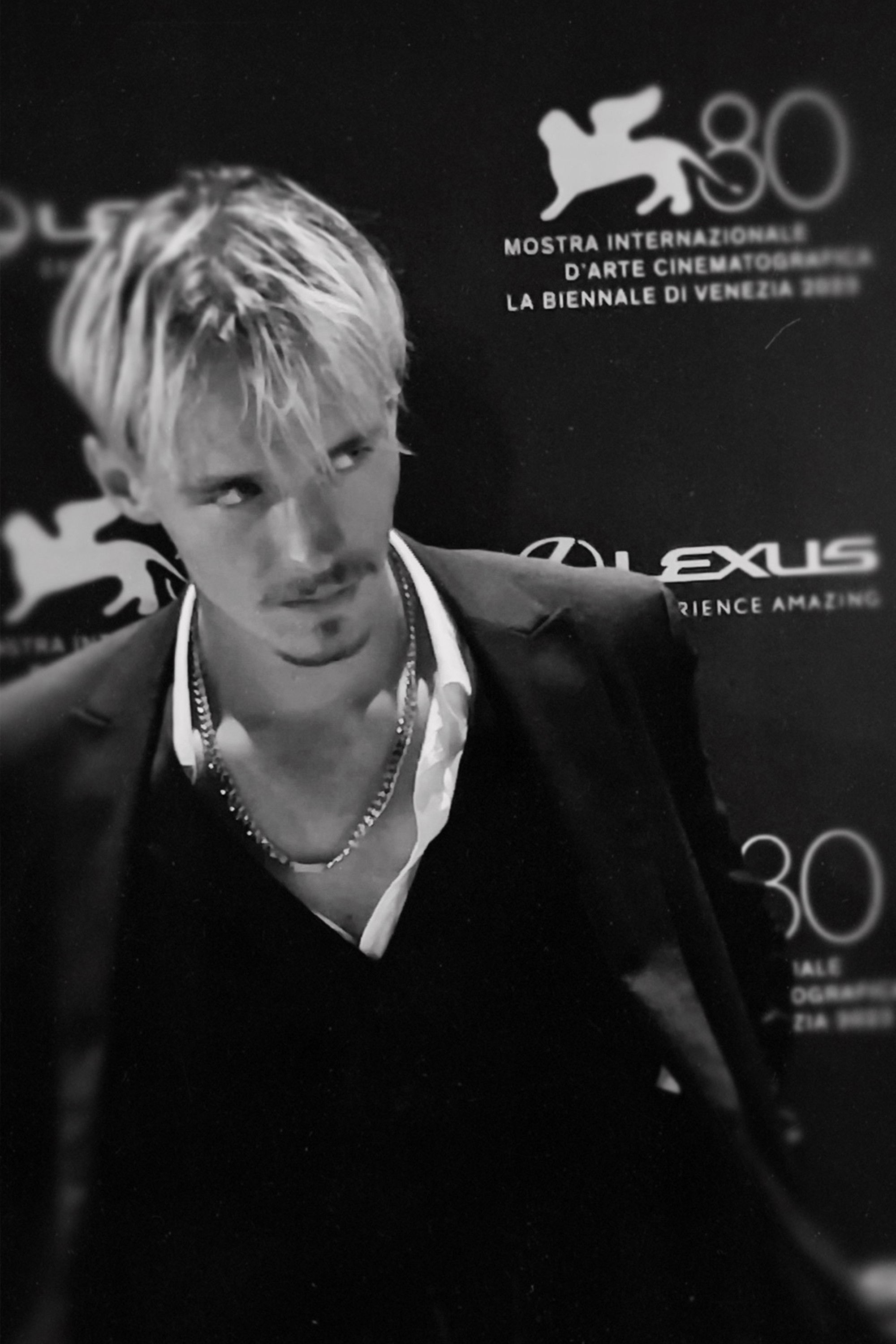 Фото  (Nicolas Parent)