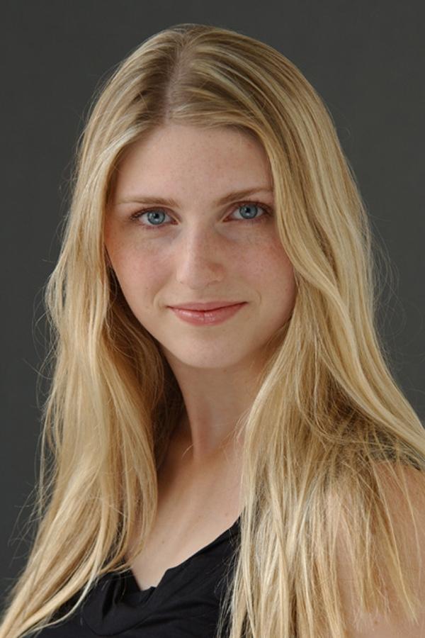 Фото  (Jillian Hitchcock)