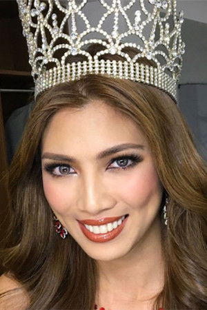 Фото  (Nicole Cordoves)