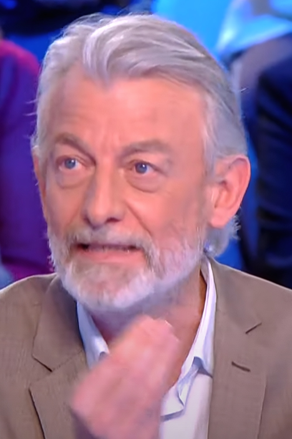 Фото  (Gilles Verdez)