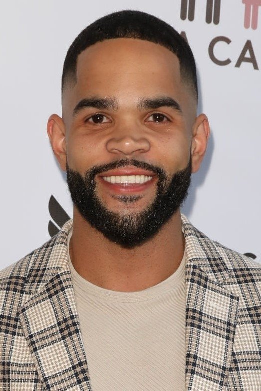 Фото  (Dijon Talton)