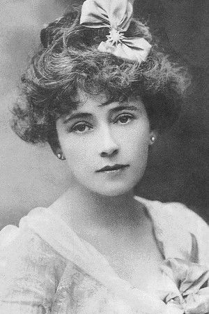 Фото  (Nina Boucicault)