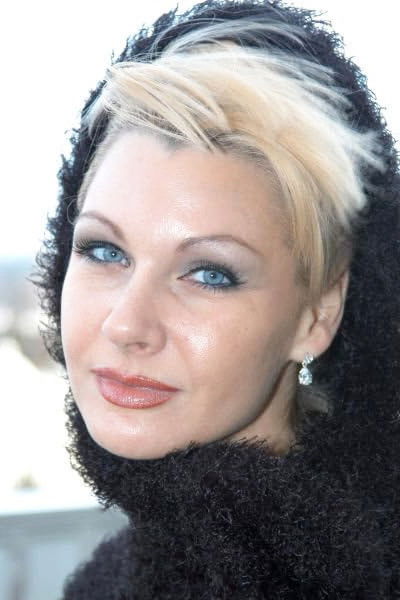 Фото  (Olivia Weston)