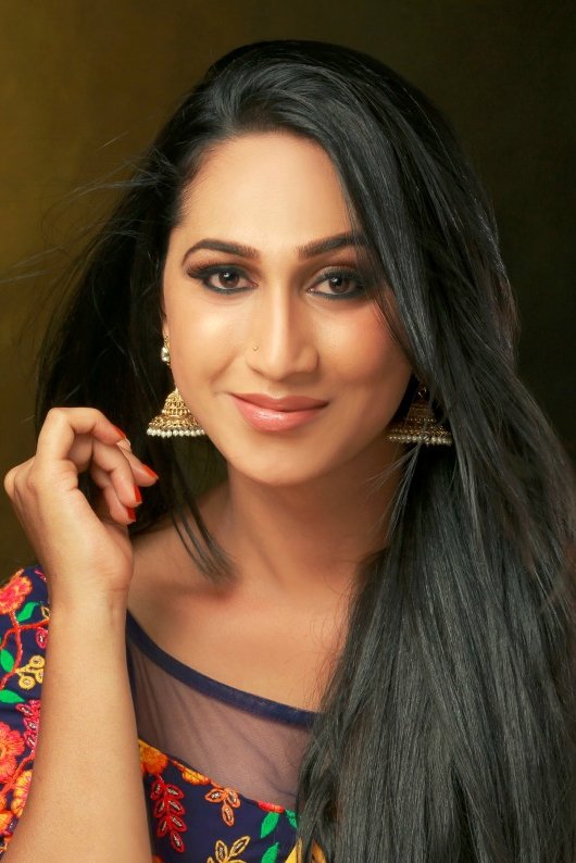 Фото  (Anjali Ameer)