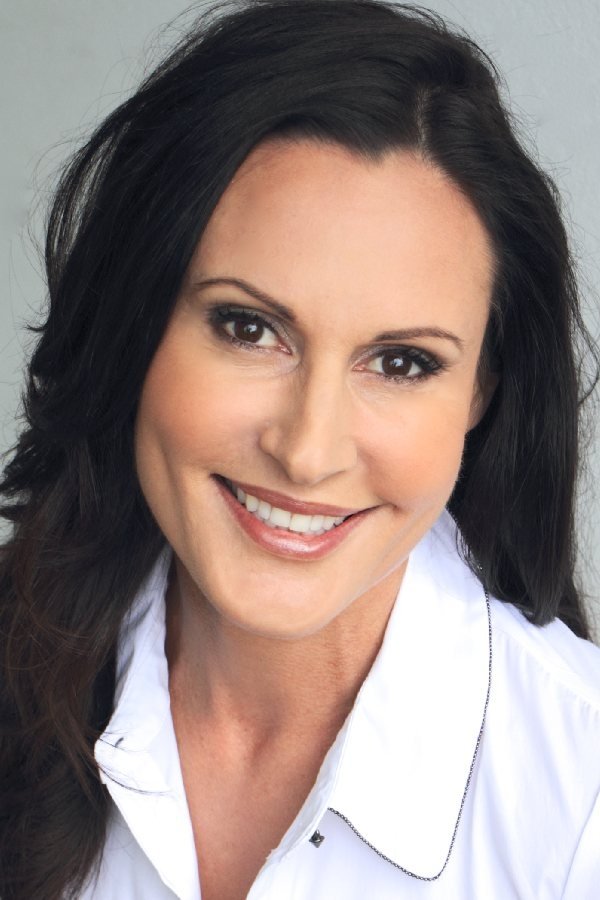 Фото  (Renée Brack)