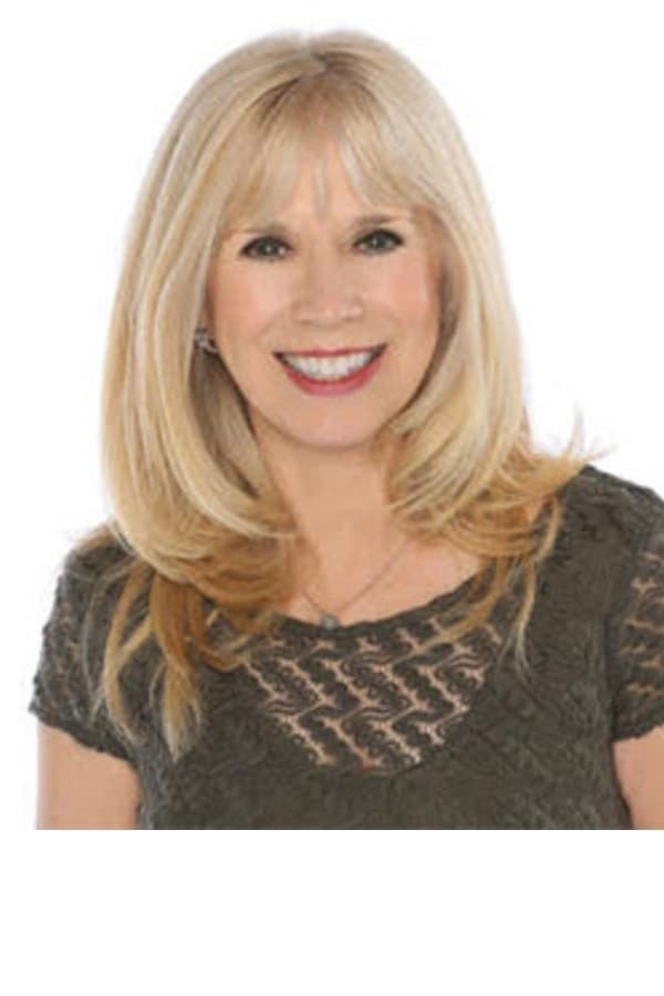 Фото  (Peggy Lee Brennan)