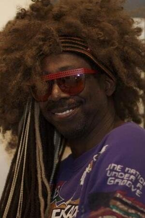 Фото  (Overton Loyd)