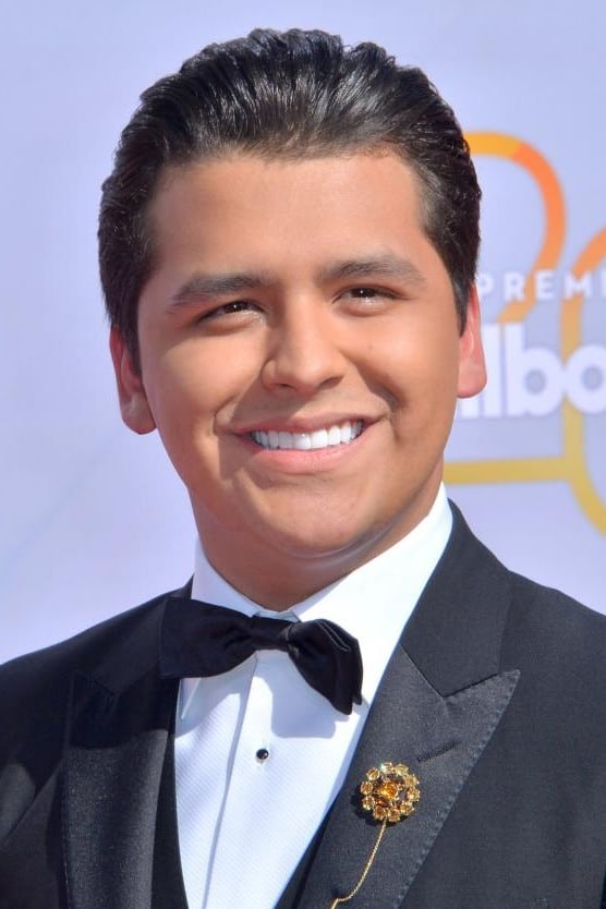 Фото  (Christian Nodal)