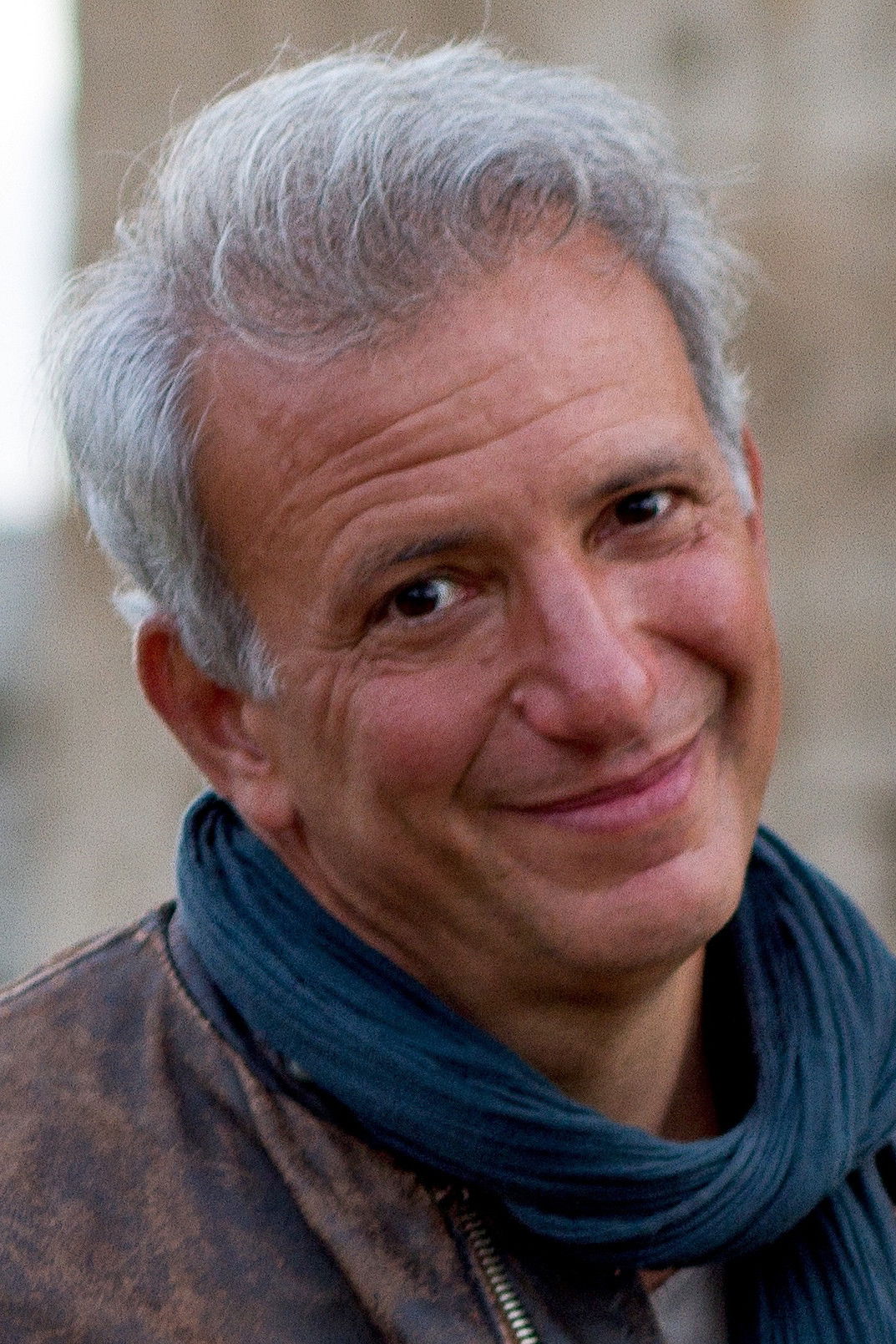 Фото  (Jonathan Nossiter)