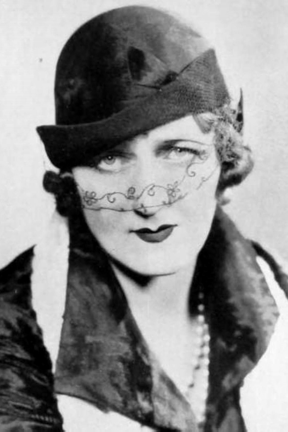 Фото  (Toni Edgar-Bruce)