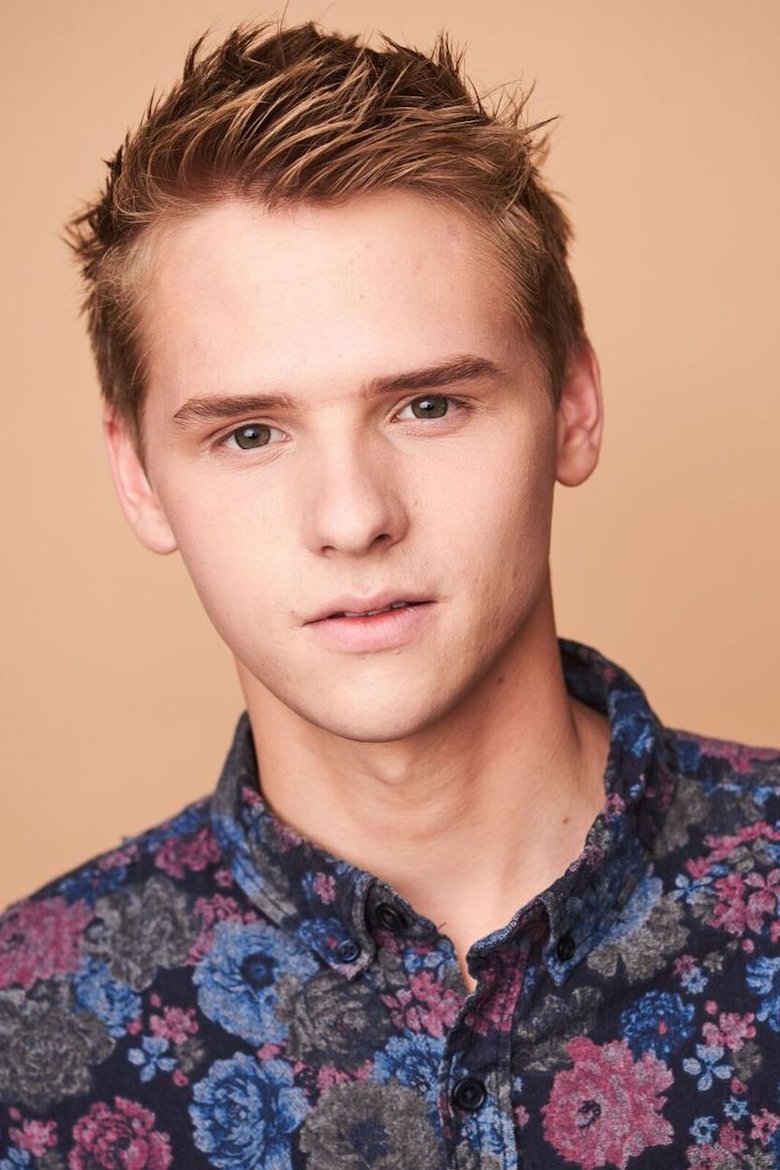 Фото  (Graham Vines)