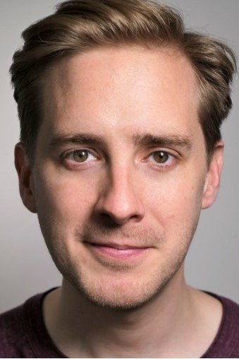 Фото  (Tom Golding)