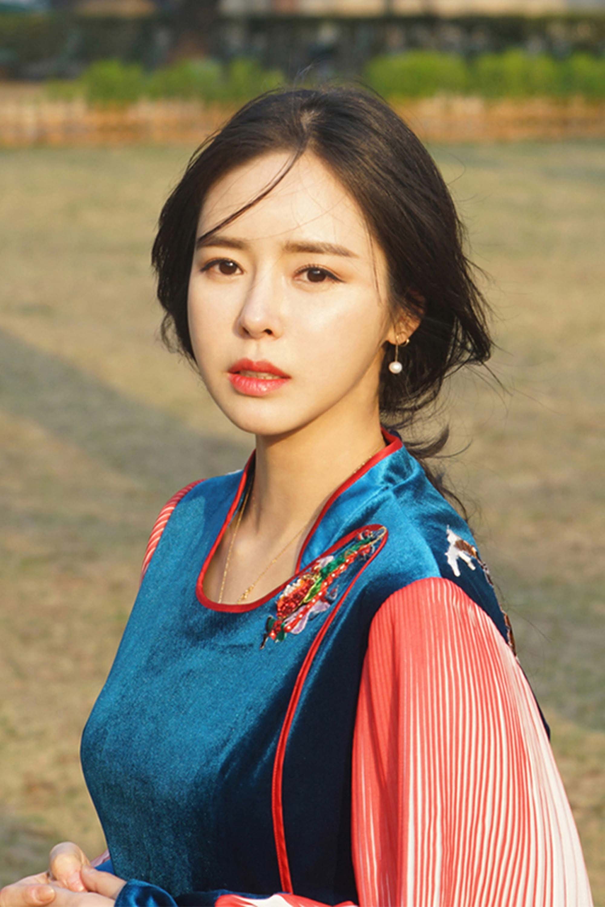 Фото  (Hyesun Cho)