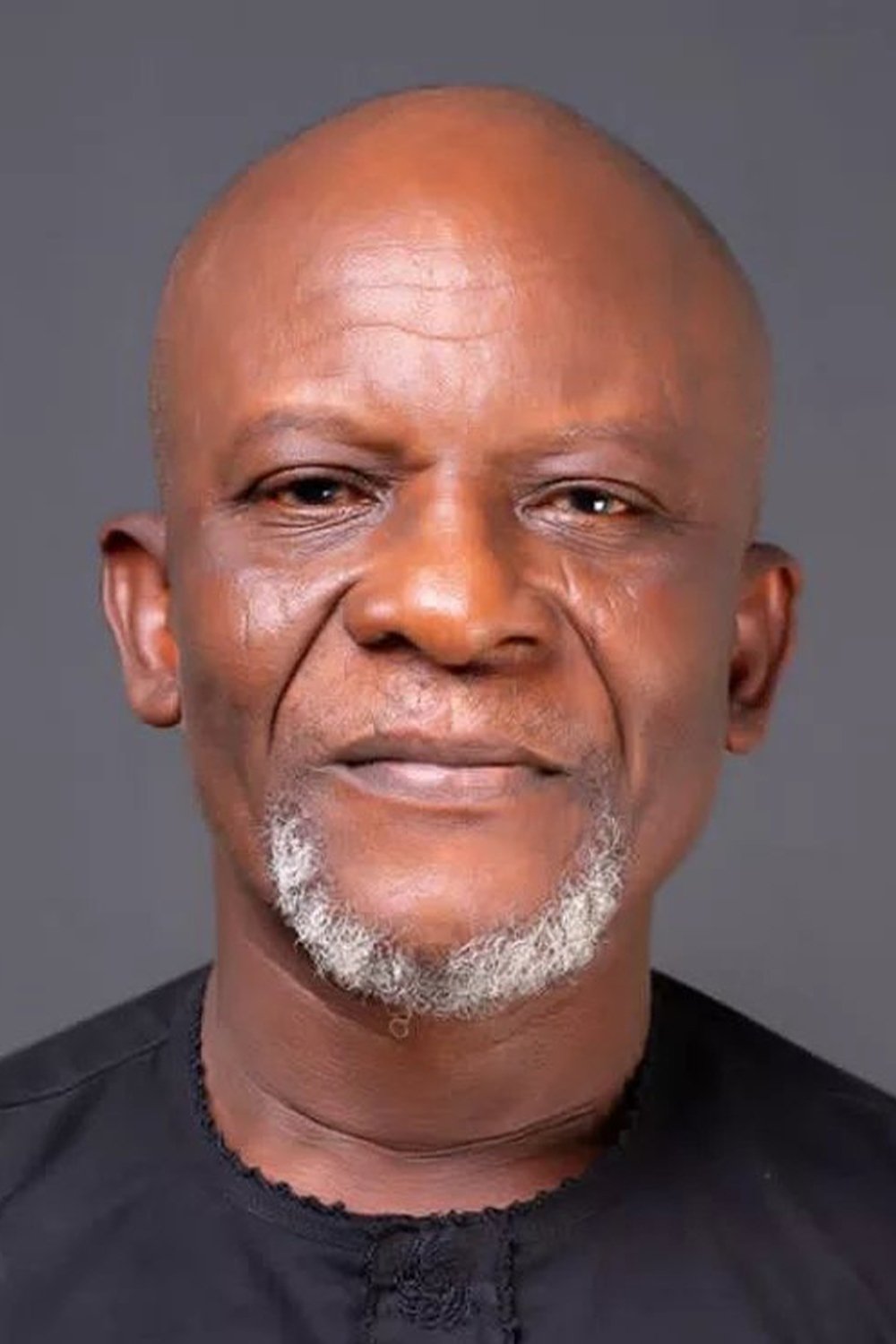 Фото  (Toyin Oshinaike)