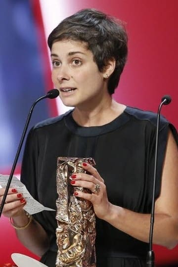 Фото  (Chloé Mazlo)