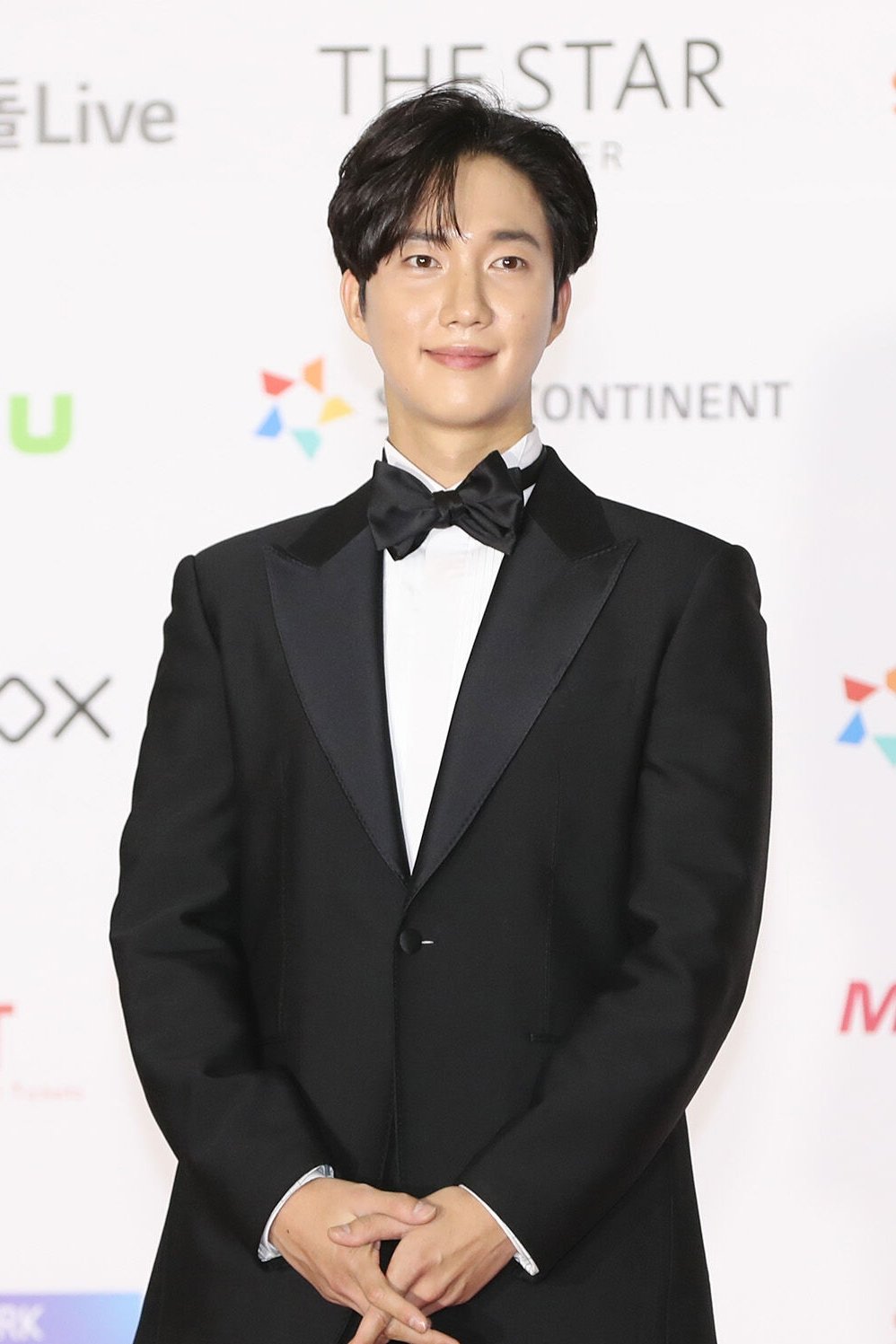 Фото  (Park Geon-il)