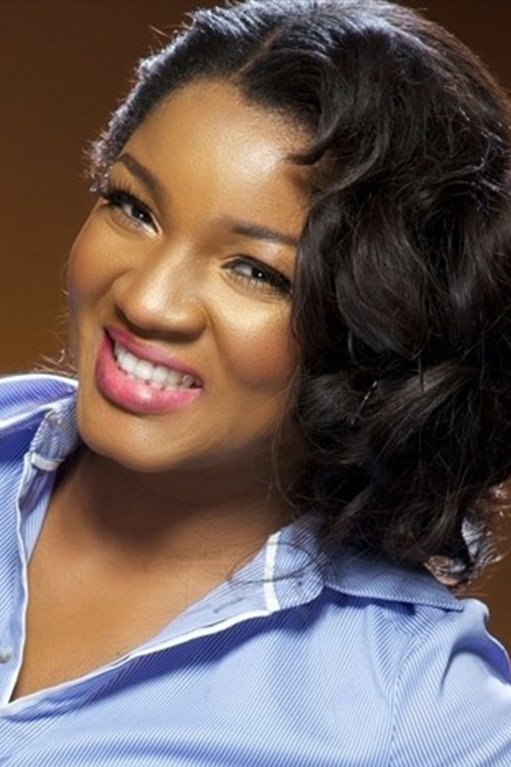 Фото  (Omotola Jalade-Ekeinde)