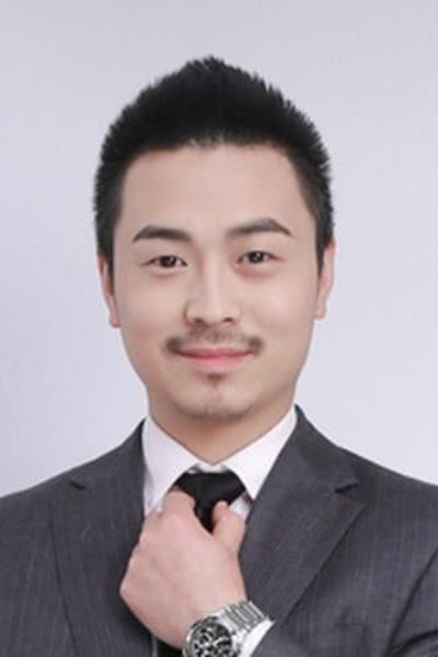 Фото  (He Yuefei)