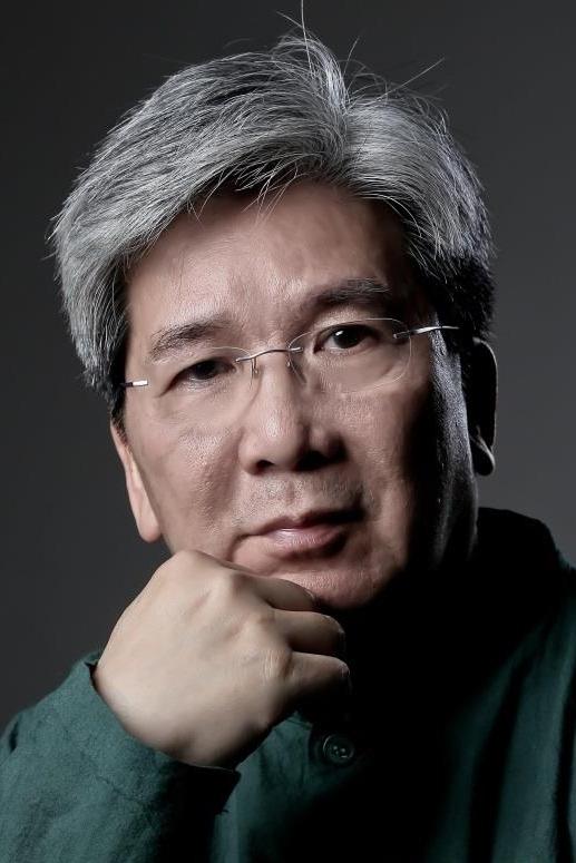 Фото  (Law Wing-Fai)