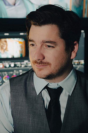 Фото  (Kyle B. Thompson)