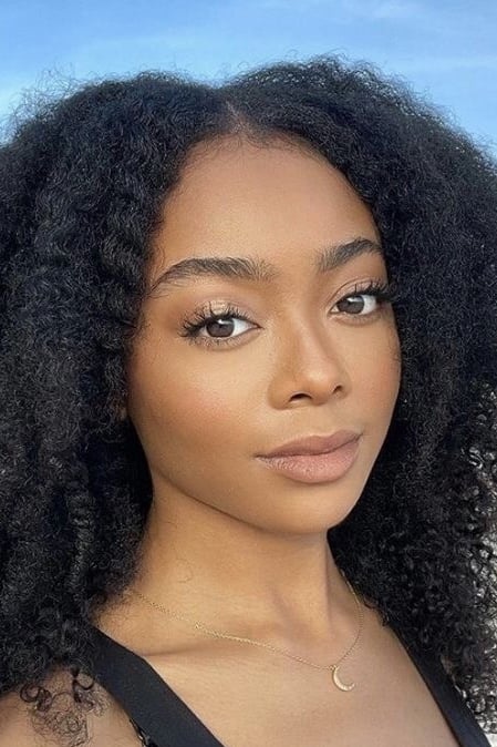 Фото Скай Джексон (Skai Jackson)