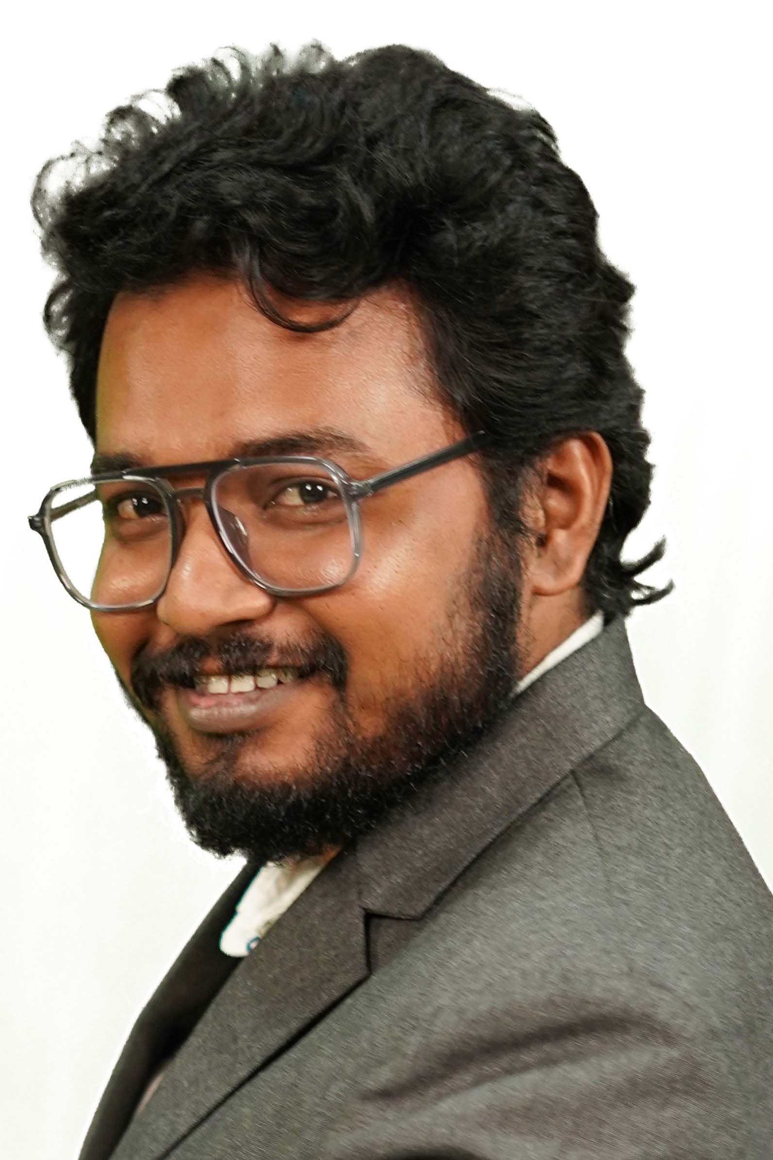 Фото  (M. Gopi)
