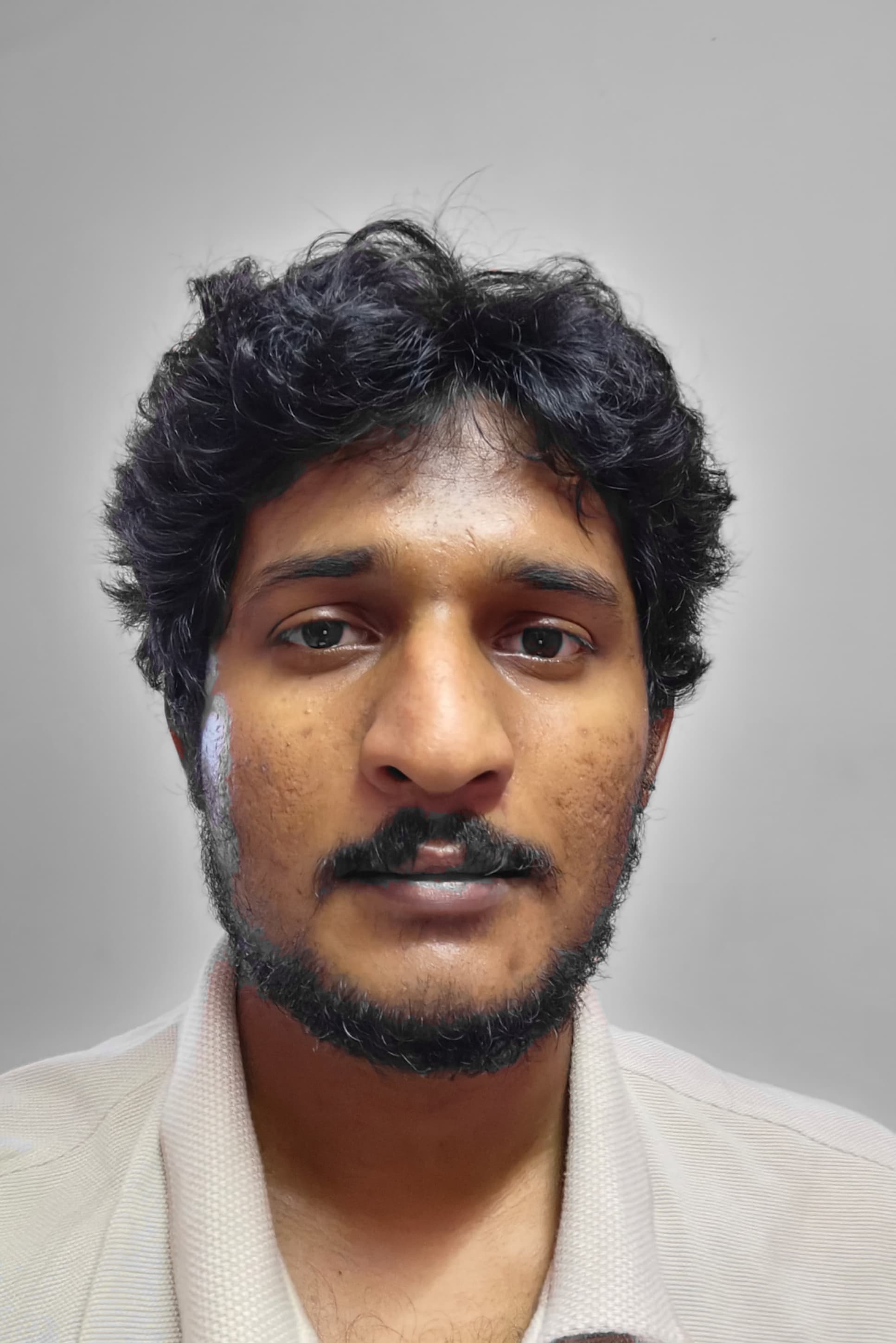 Фото  (KARTHIK JAMPANI)