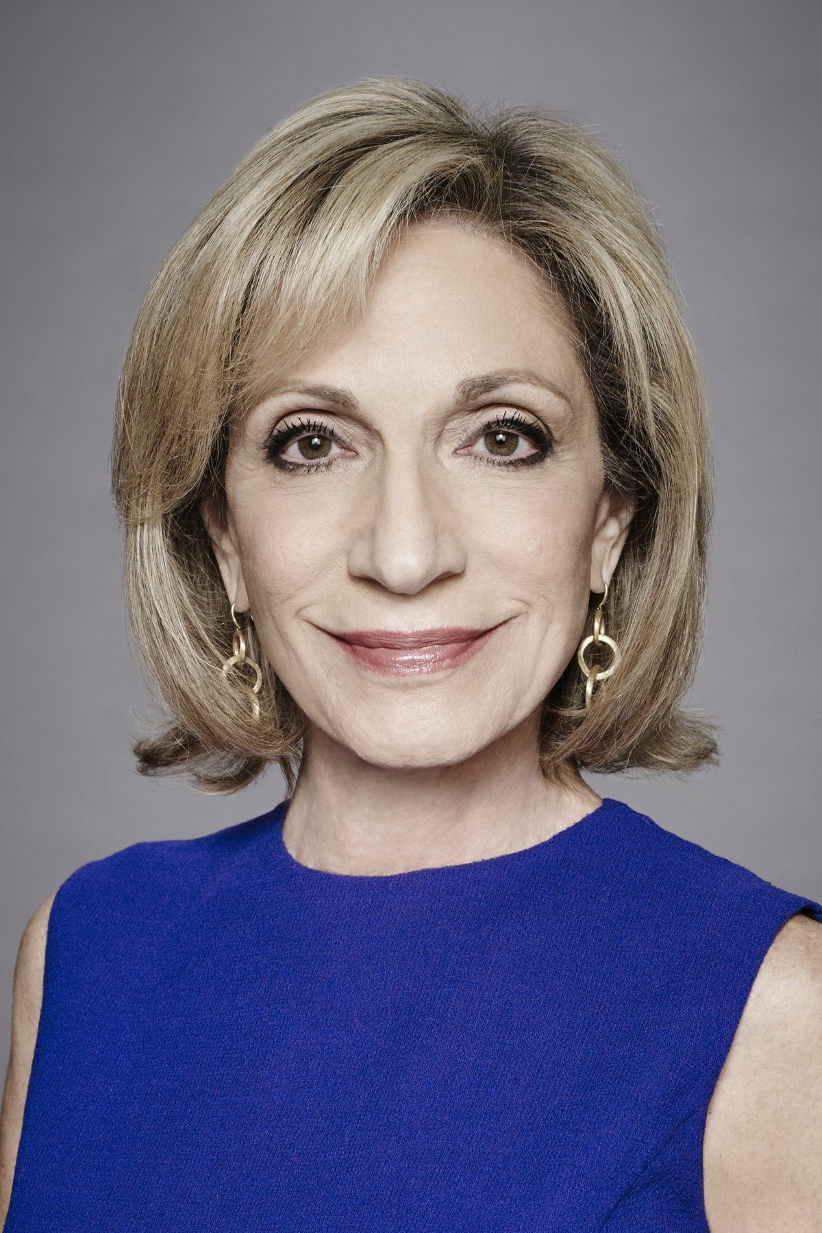 Фото  (Andrea Mitchell)