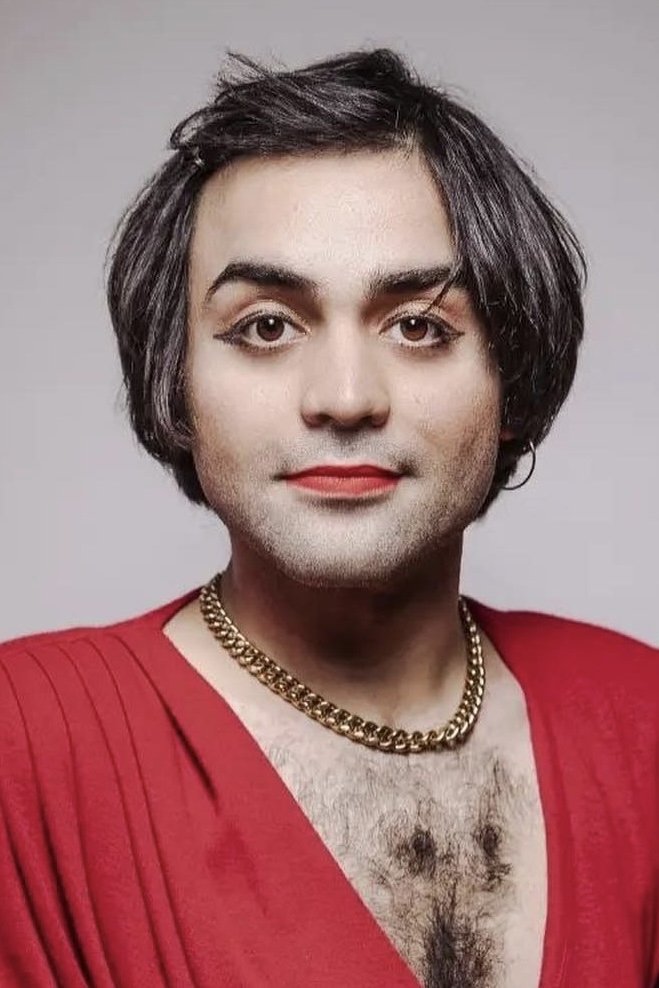 Фото  (Amina Maher)