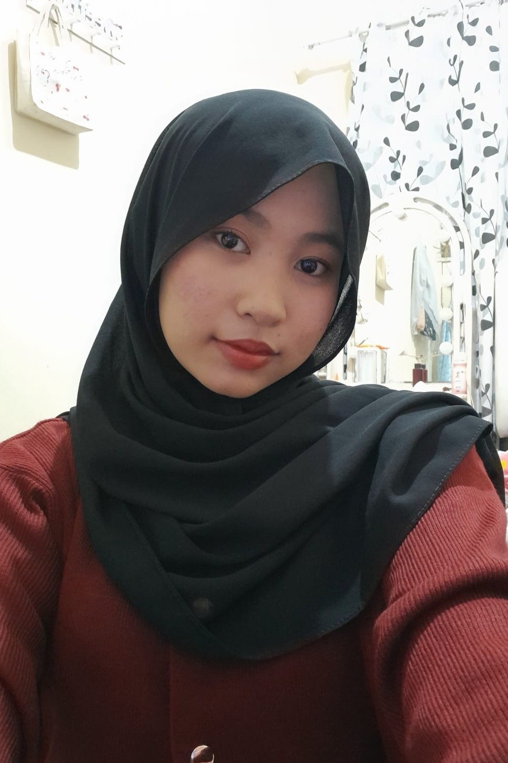 Фото  (Nadia Aulia)