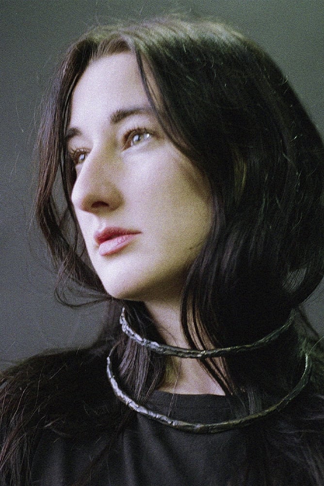 Фото  (Zola Jesus)