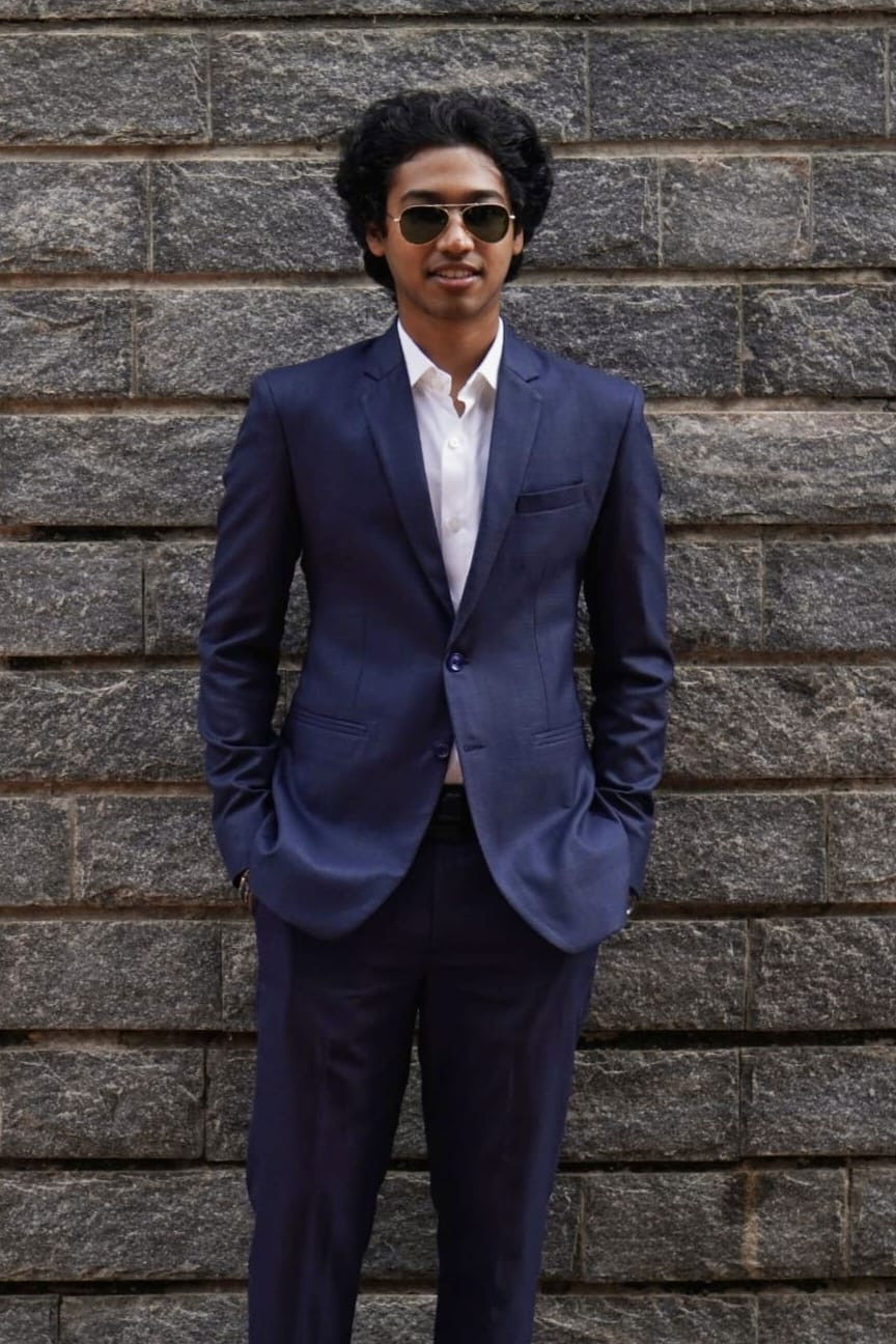 Фото  (Revanth MA)