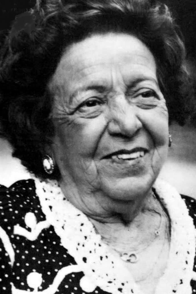 Фото Енрікета Брієба (Henriqueta Brieba)