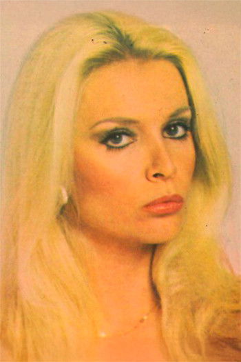 Фото  (Christine Haydar)