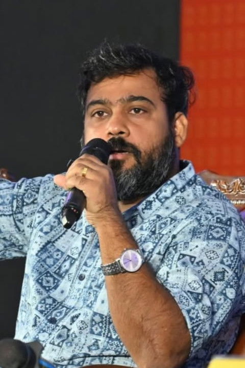 Фото  (Anupam Patnaik)