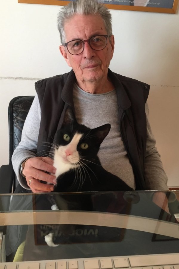 Фото  (Dimitris Stavrakas)