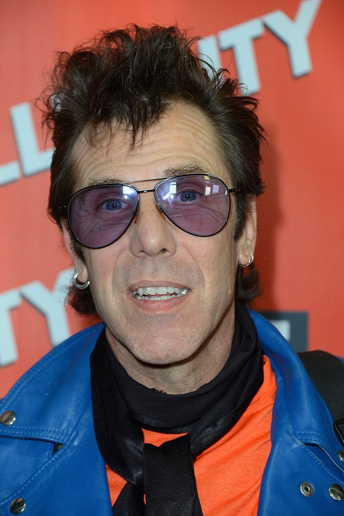 Фото  (Slim Jim Phantom)
