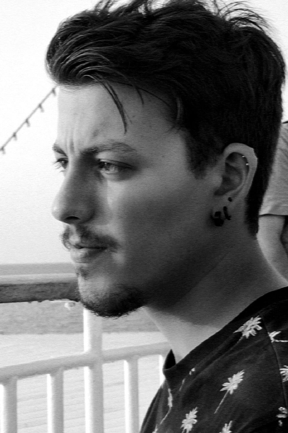 Фото  (Peter Looles)