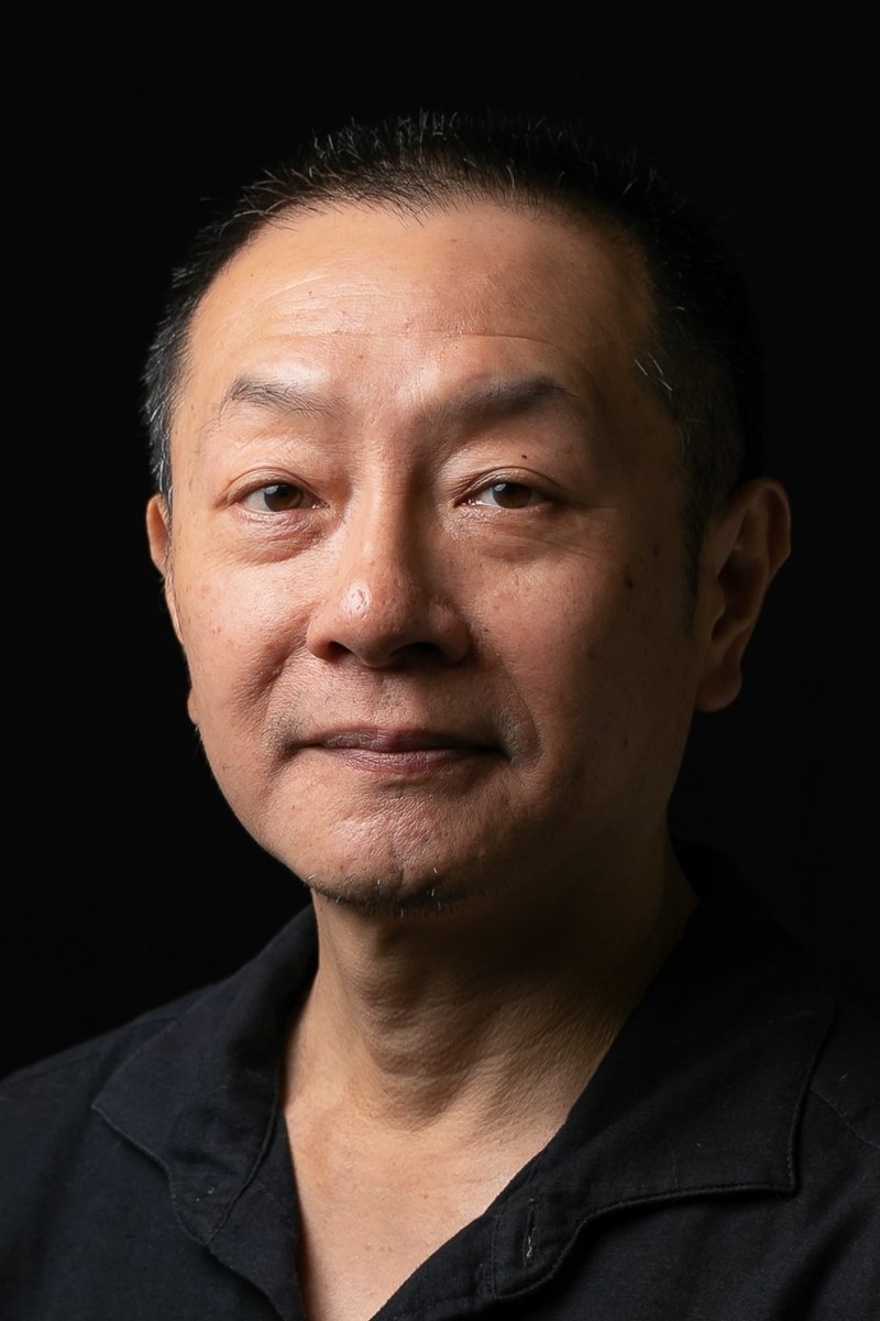 Фото Чи Ю. Лі (Chi Y. Lee)