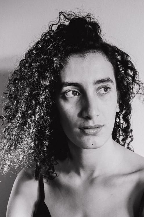 Фото Муна Суалем (Mouna Soualem)