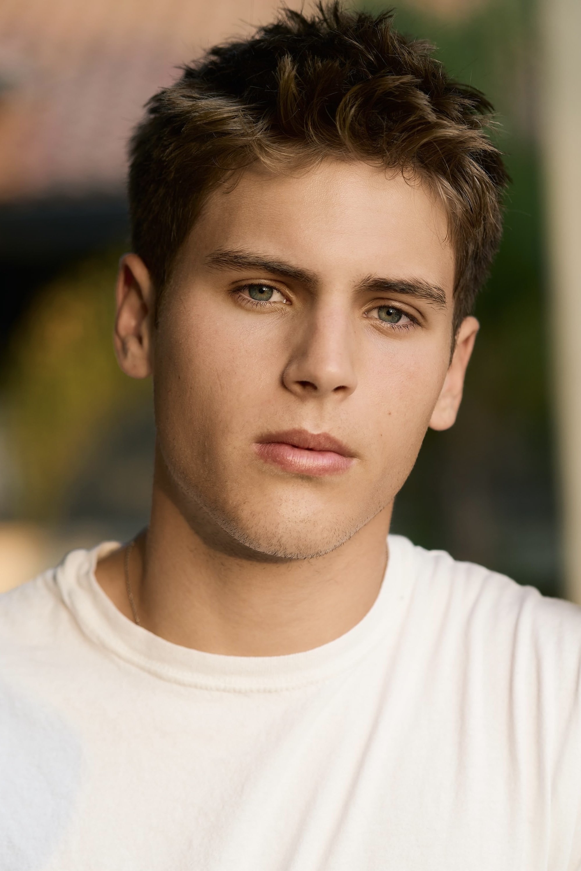 Фото  (Crew Morrow)