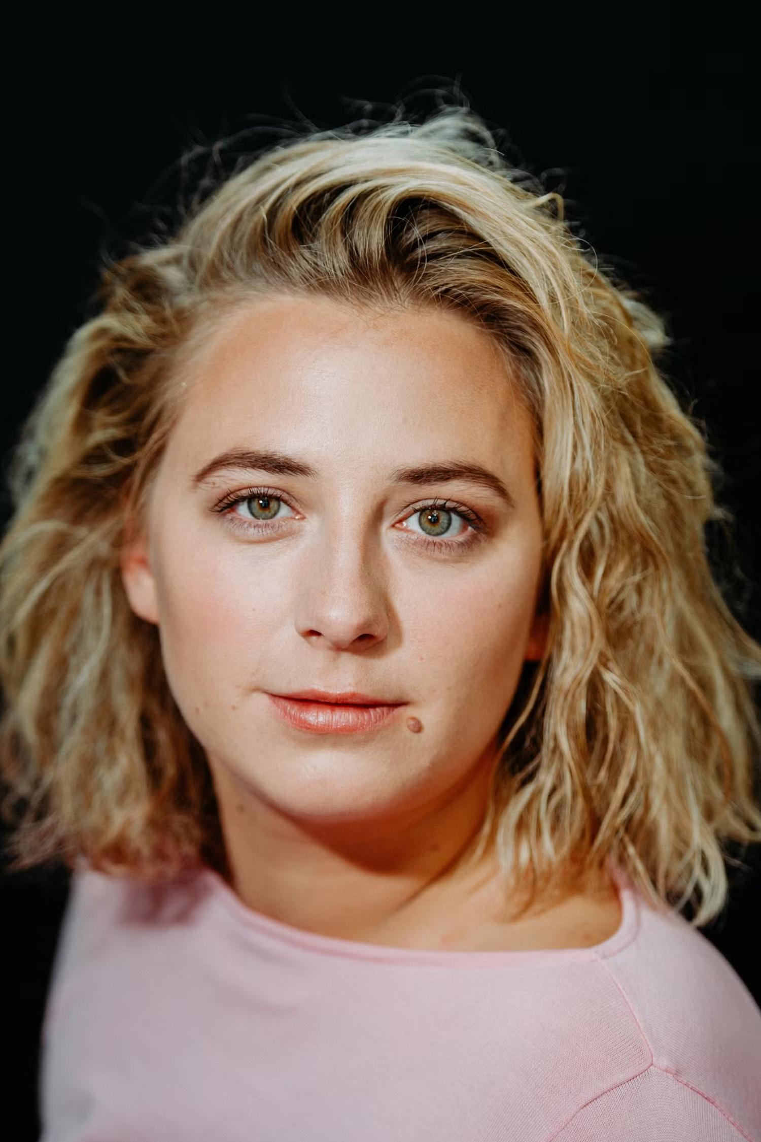 Фото  (Alexandra Leonie Kronberger)