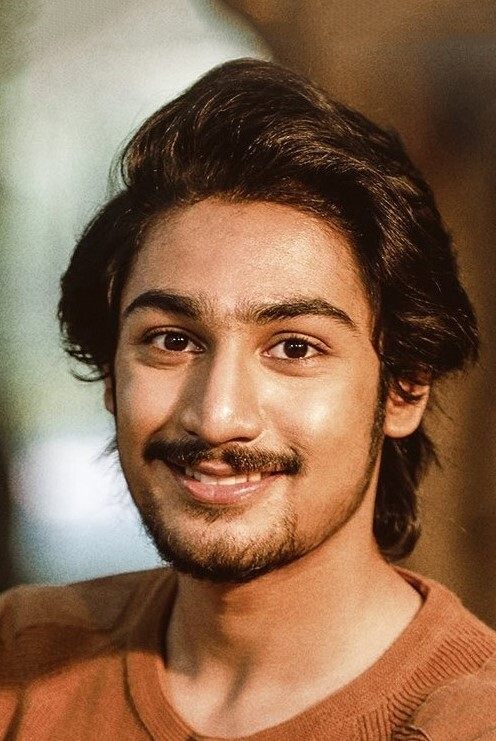 Фото  (Vikram Sahidev)