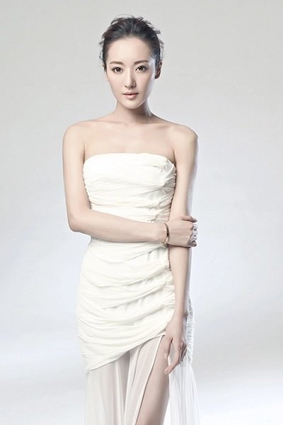 Фото  (Zhu Hong)