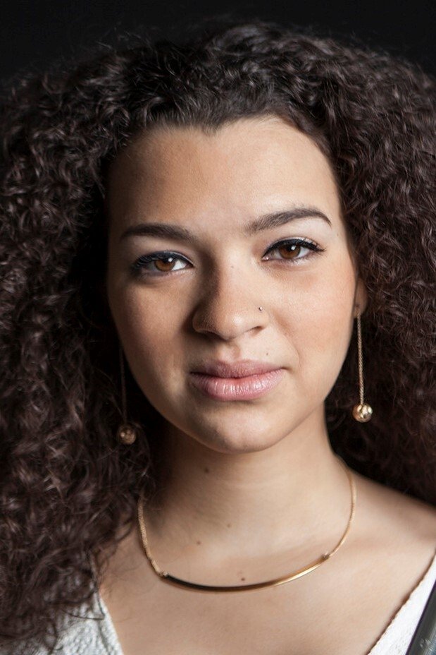 Фото  (Elena Pinderhughes)