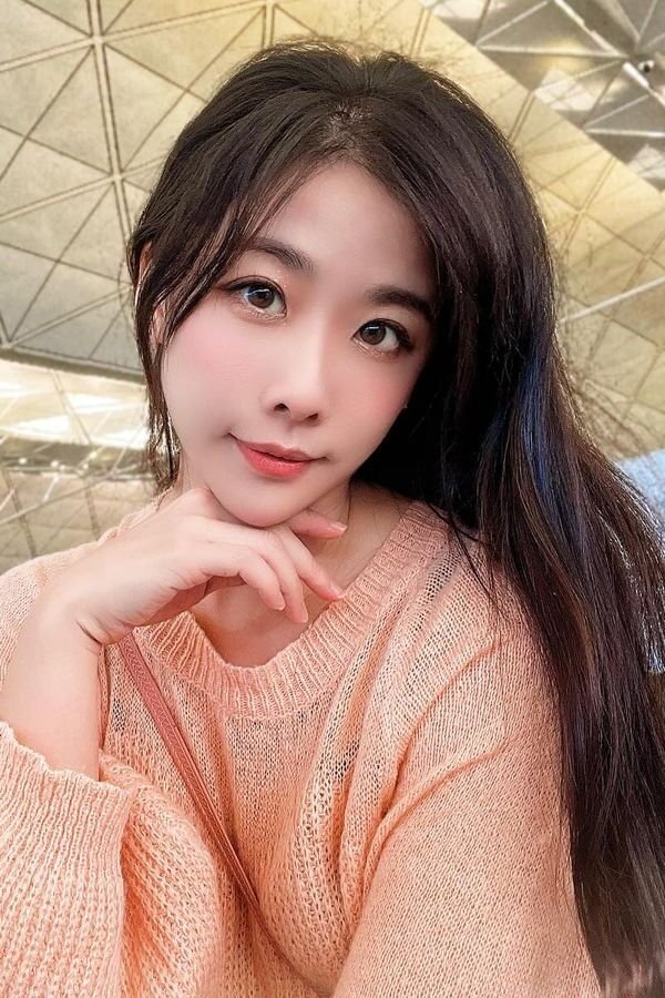 Фото  (Lee Tse-Hei)